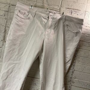 Torrid Boyfriend Crop White Denim Jeans First at Fit Plus Size 24